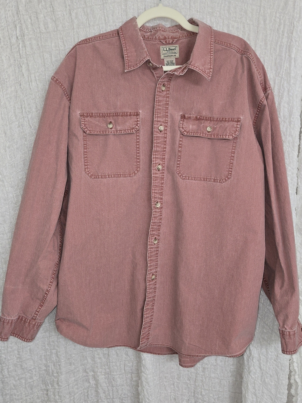 L.L. Bean Men's Washed Red Button-Down Shirt Size XXL.